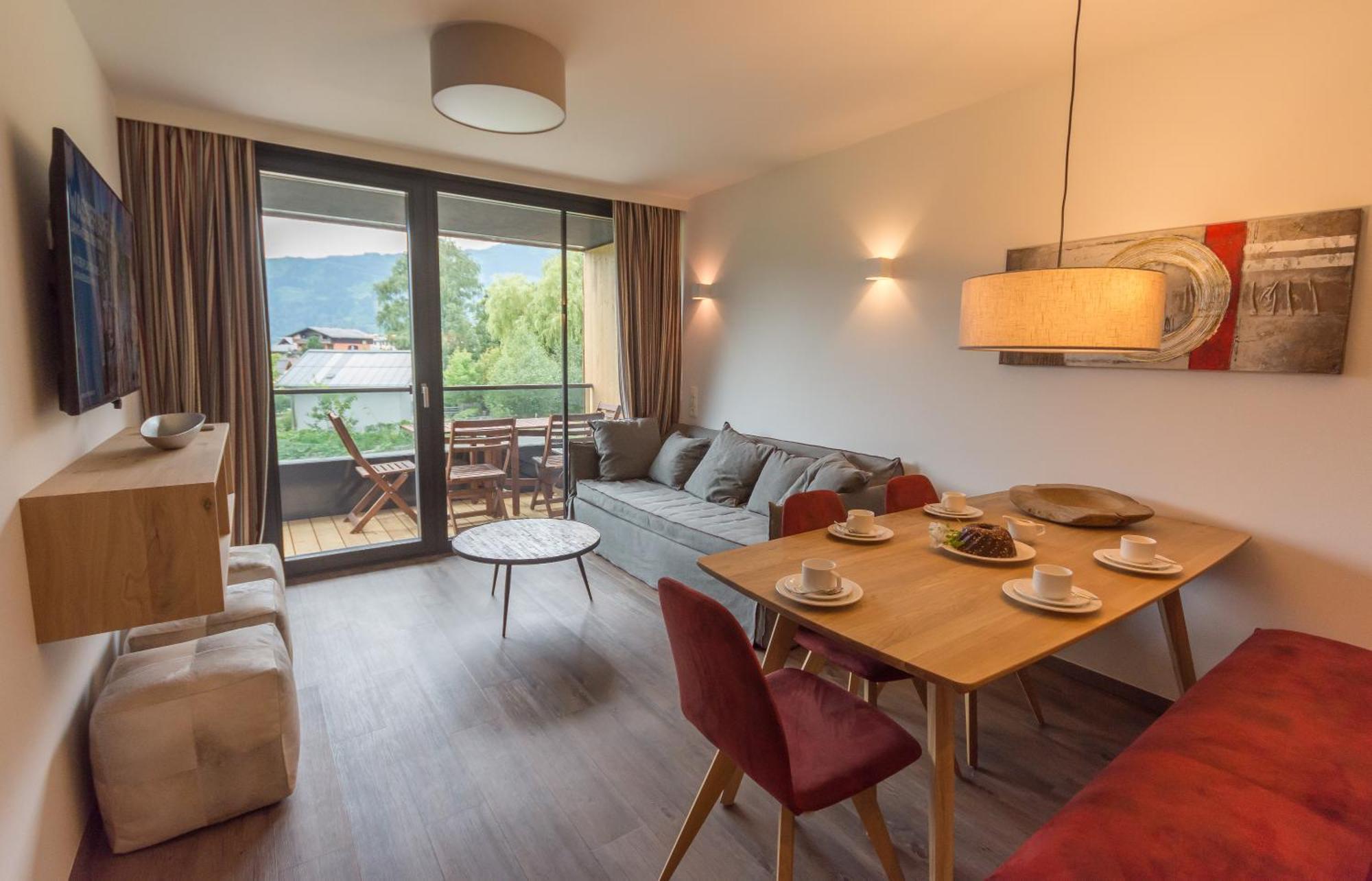 Schoenblick Residence Apartments - Including Summer Card Zell am See Ruang foto