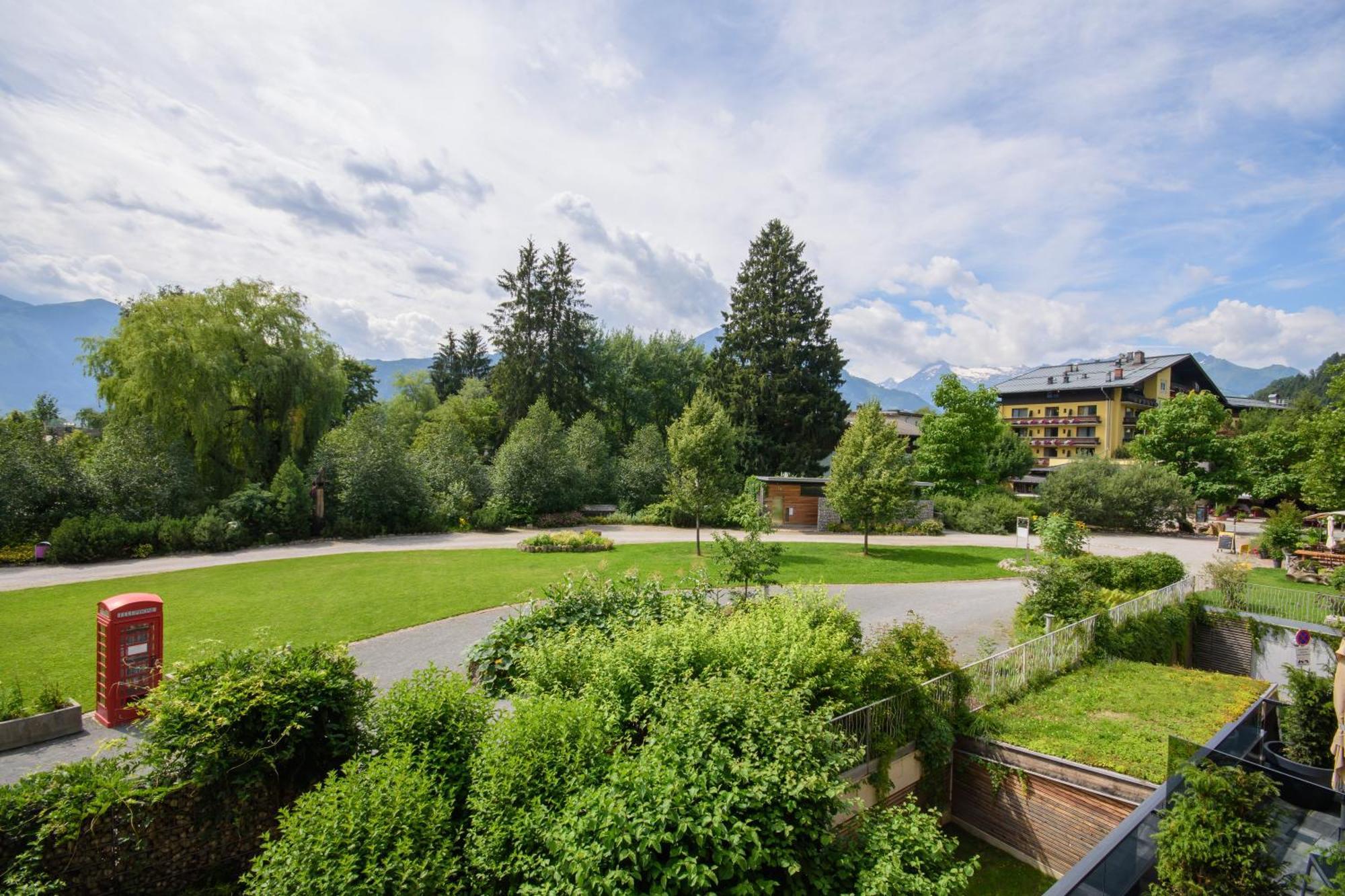 Schoenblick Residence Apartments - Including Summer Card Zell am See Ruang foto