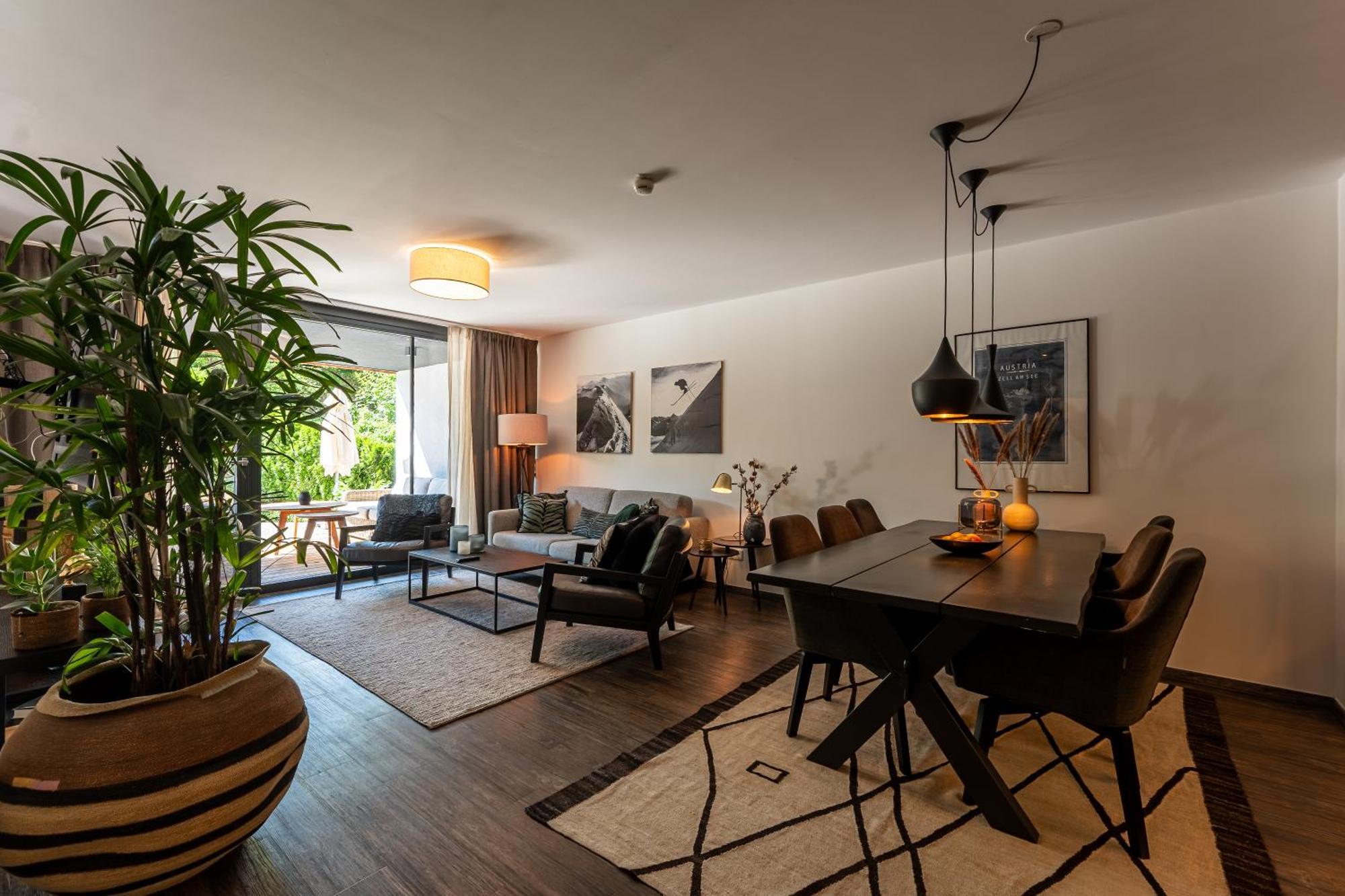 Schoenblick Residence Apartments - Including Summer Card Zell am See Ruang foto