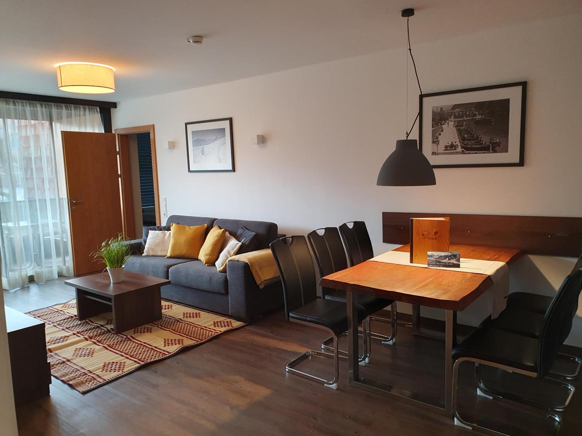 Schoenblick Residence Apartments - Including Summer Card Zell am See Ruang foto