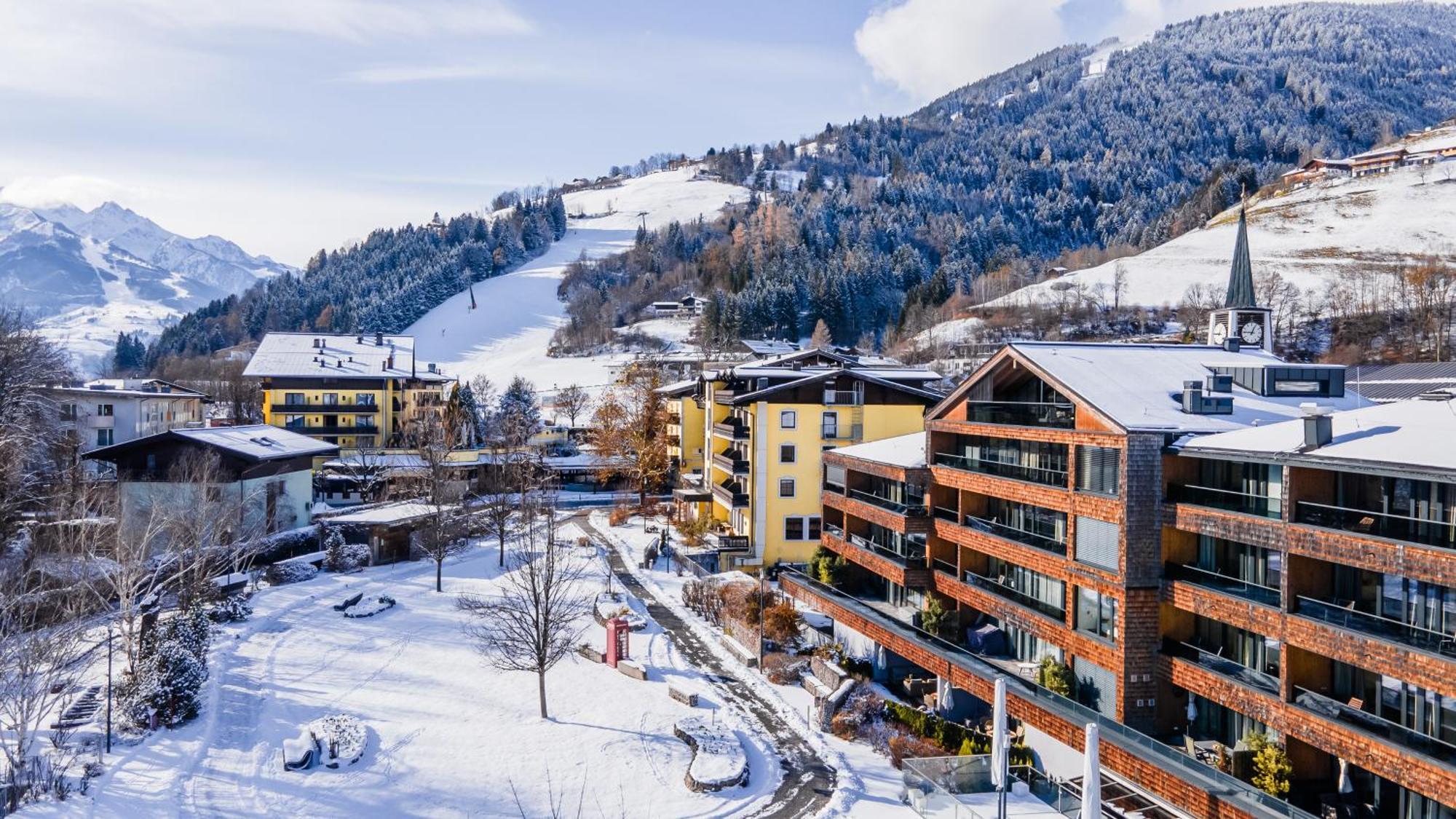 Schoenblick Residence Apartments - Including Summer Card Zell am See Bagian luar foto